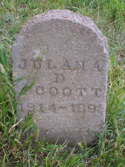 julana scoott med hr