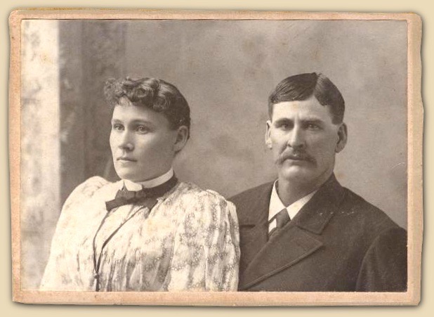 Rhoda & John Robinson, brother and sister, sometimes misidentified as Mr. and Mrs. John Robinson